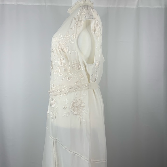 Hope & Ivy Ivory Bridal Floral Beaded & Embroidered Dress- NWT - Picture 12 of 15